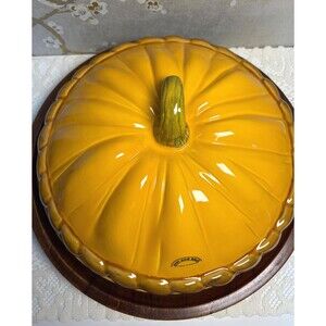 VTG Over and Back Ceramic Pumpkin Pie Dish Covered Casserole Baker Harvest Fall
